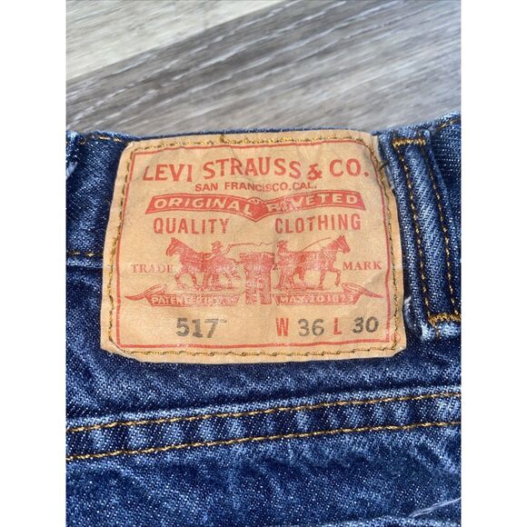 Vintage Levi’s 517 Boot Cut Jeans Red Tab Jeans Size 36x32  100% cotton - Picture 2 of 9